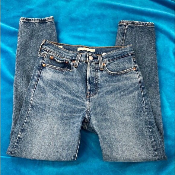 Levi's Wedgie Jeans sz 25 - Picture 1 of 9